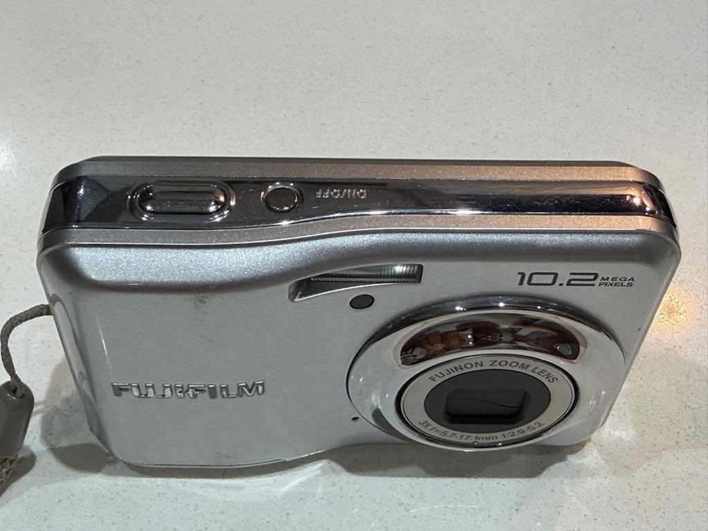 FUJİFİLM A170 DİJİTAL FOTOĞRAF MAKİNESİ - 3