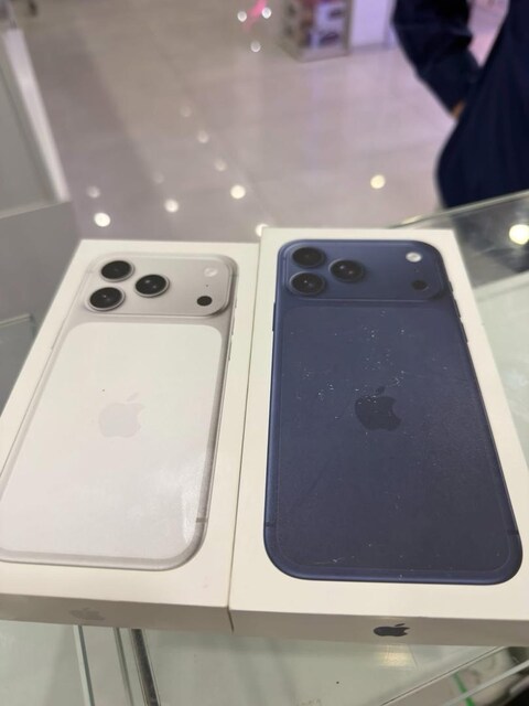 17 Pro Max 256 GB TR İsme Faturalı