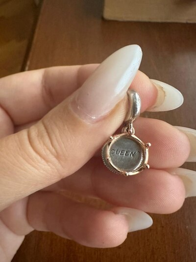 Pandora charm queen