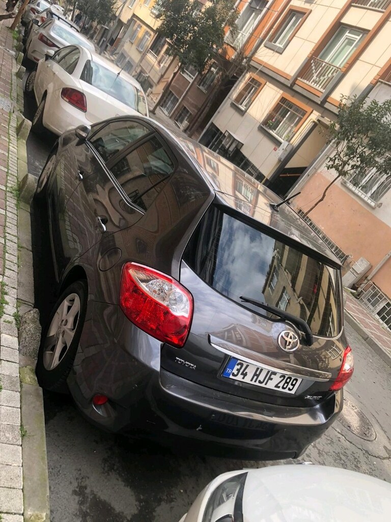 2012 auris 1.4d4 temiz - 3