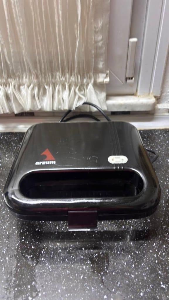 Arzum tost ve sandeviç makinesi - 2