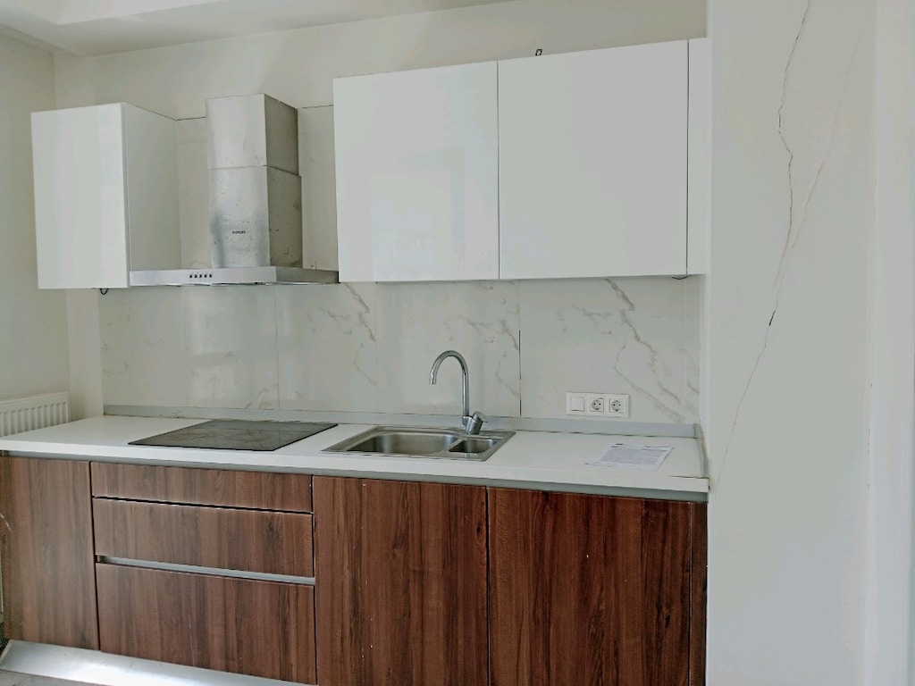 satılık mutfak dolabı, 1 sene kullanıldı çok sağlam. k