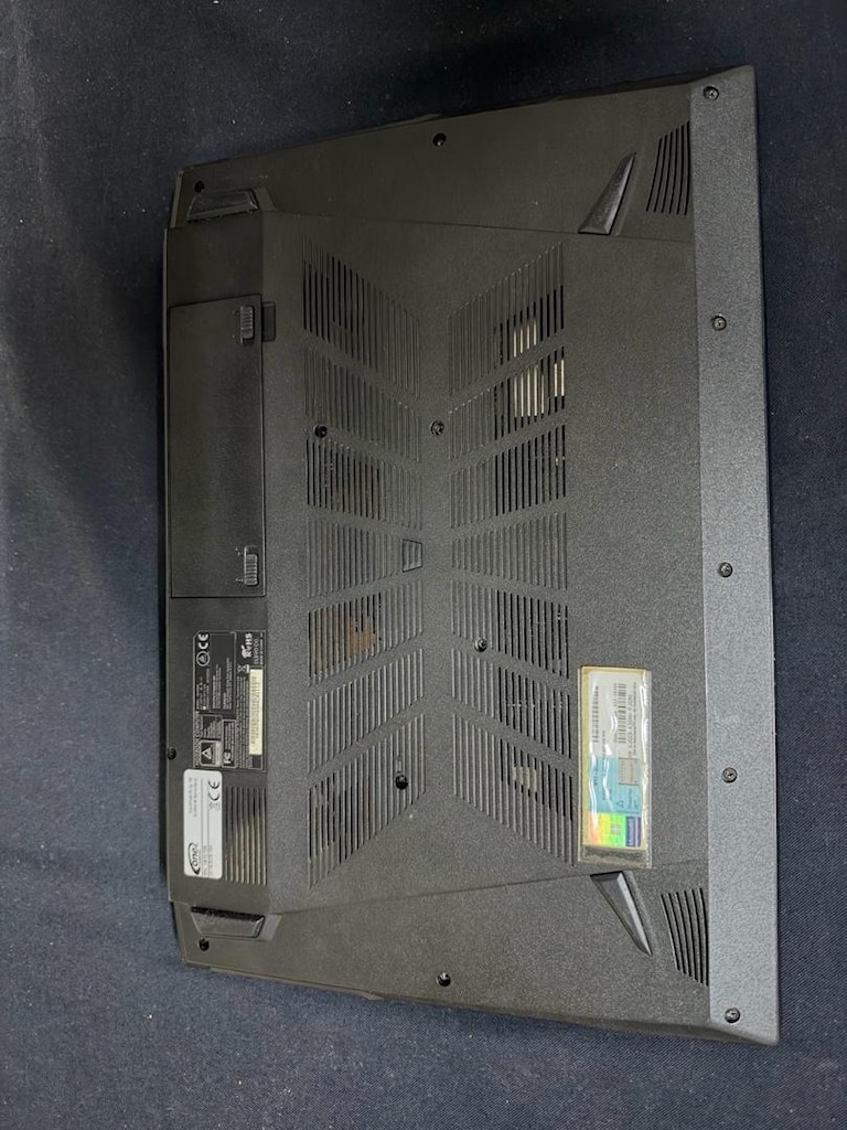 One Gaming Oyuncu Laptop 17’inç- Acil - 3