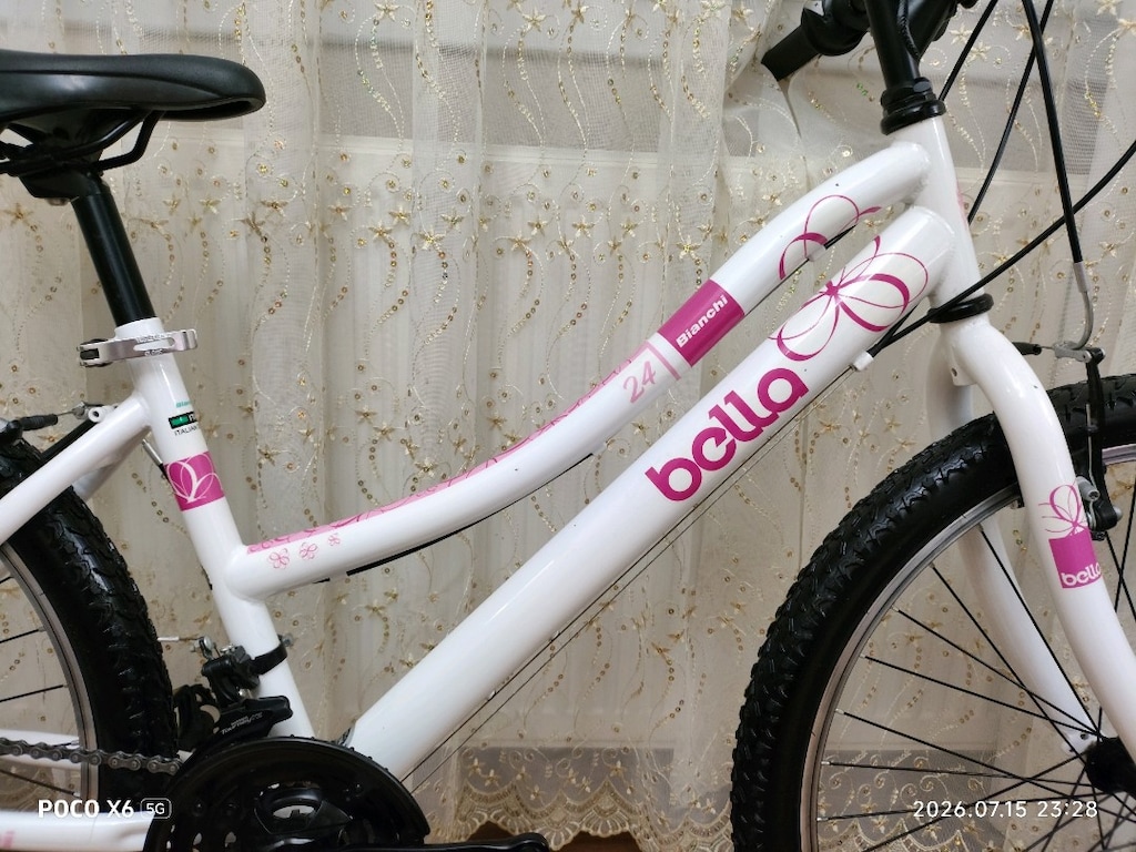 Sıfırdan farksız, hatasız 24" Bianchi Bella vitesli bisiklet (kaçmaz) - 9