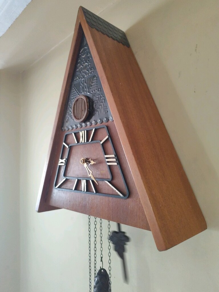 Guguklu saat Rus evi temali - 4