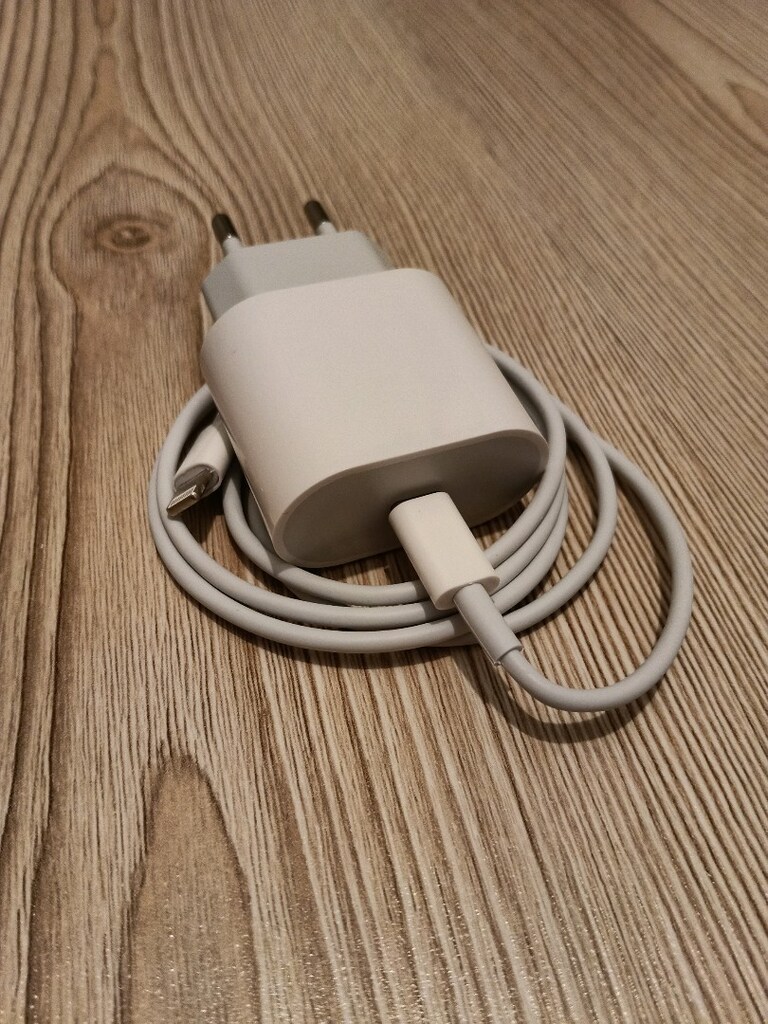 Iphone 11 şarj aleti - 2
