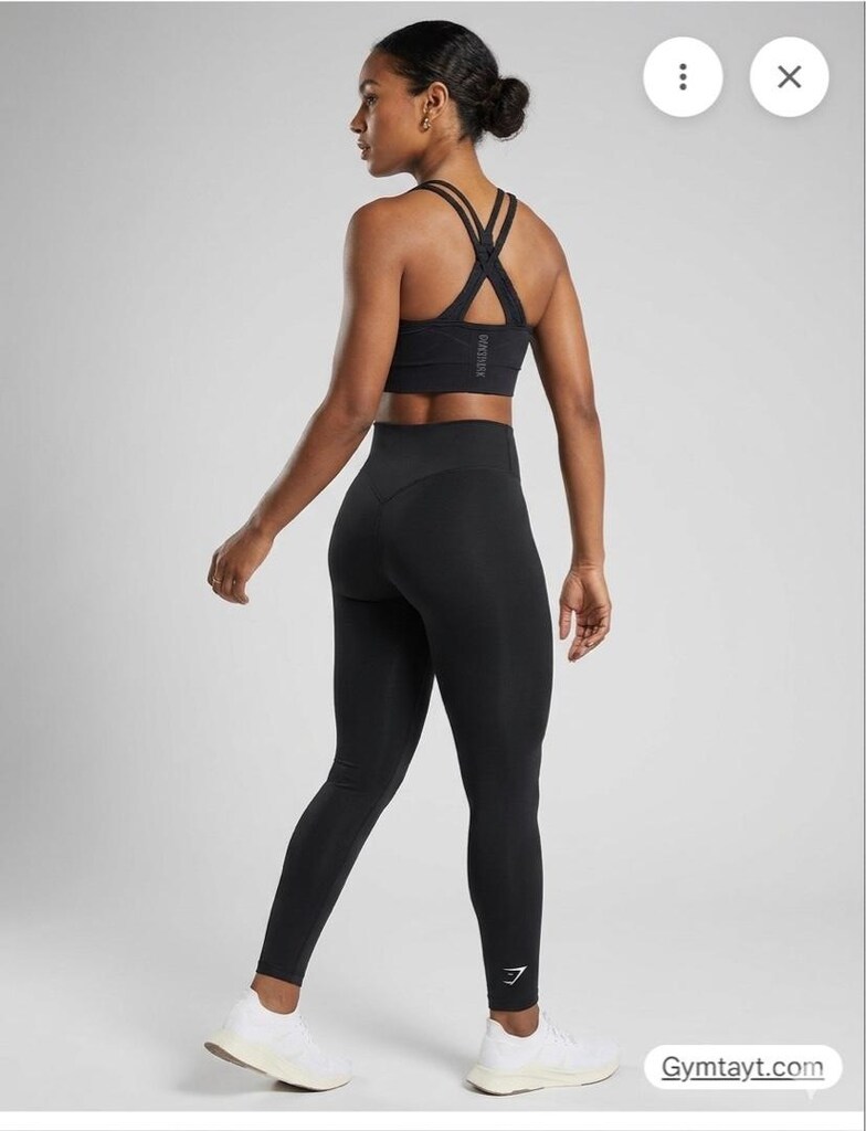 gymshark sporcu atleti ve tayt