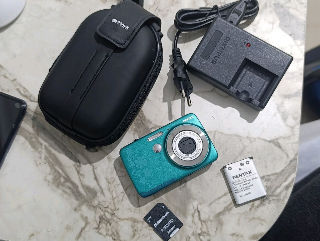 Pentax Efina Kompakt Fotoğraf Makinesi - 5