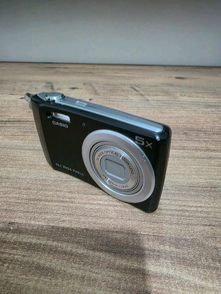 Casio QV-R200 - 6