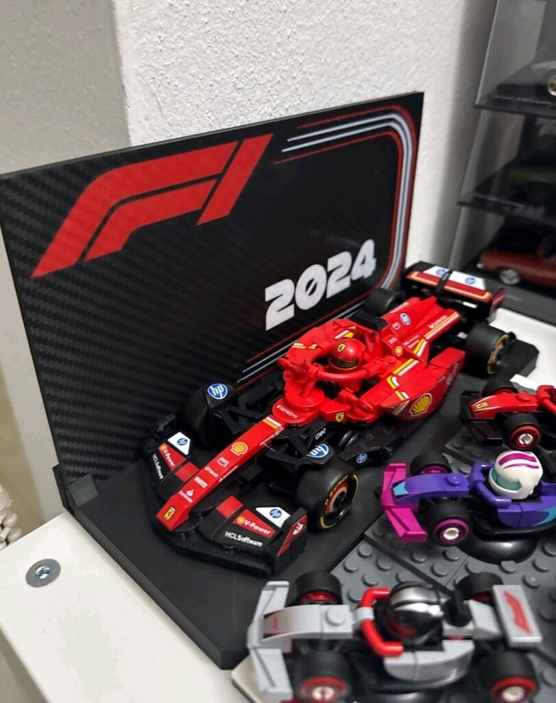 Lego Formula 1 Red Bull 2025 Sergileme Standı - Özel Tasarım - 2