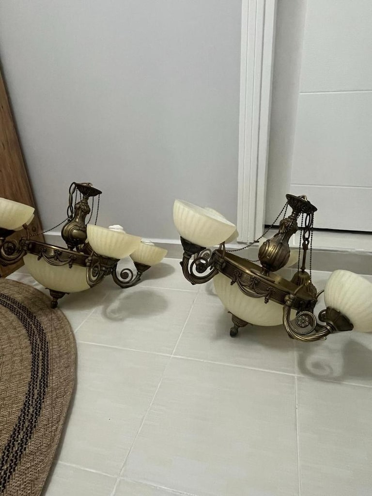 Vintage Ağır Pirinç Döküm Salon Avizeleri(2Adet Çanak+ 1Adet Kristal - 8