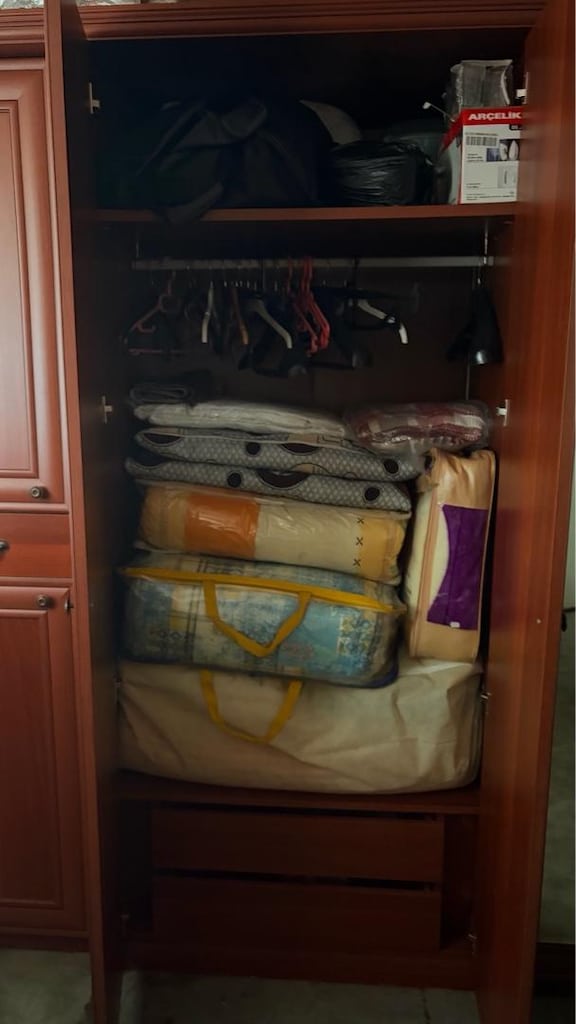 Komple Yatak Odası Takımı – Temiz ve Kullanışlı - 4