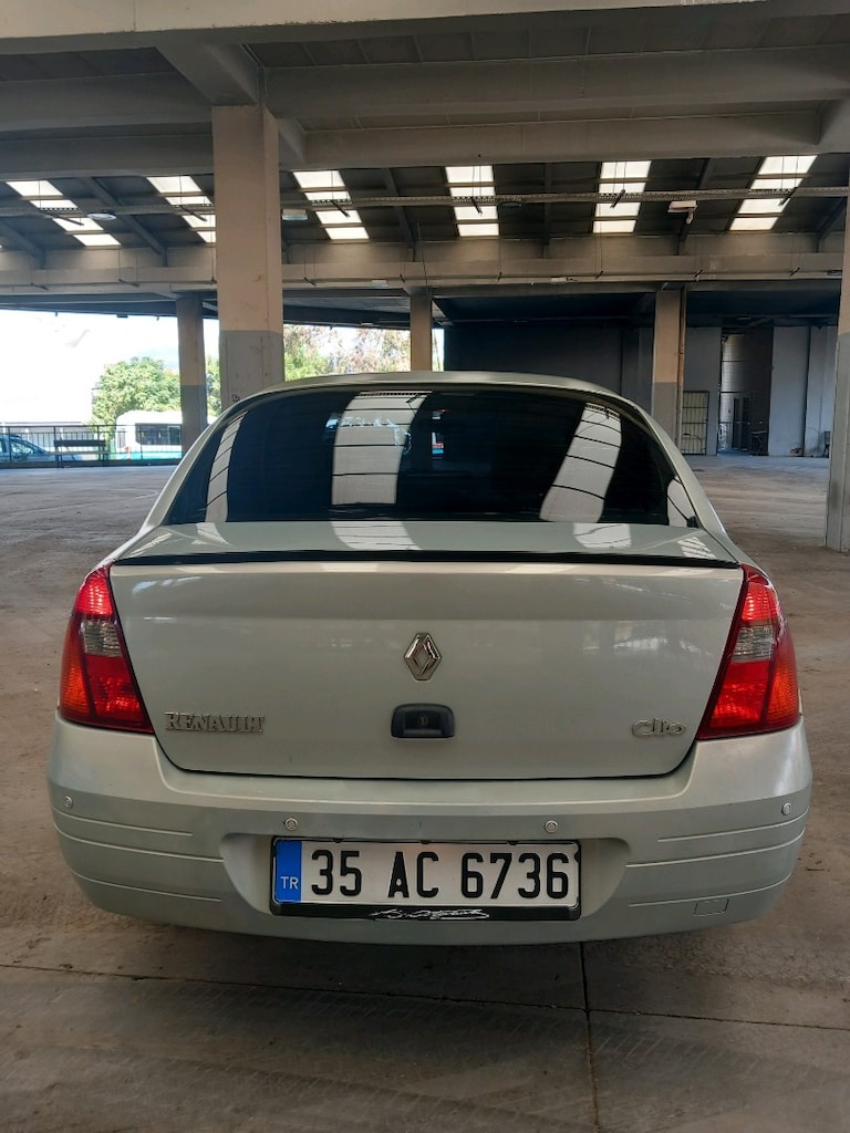 Renault Clio - 6