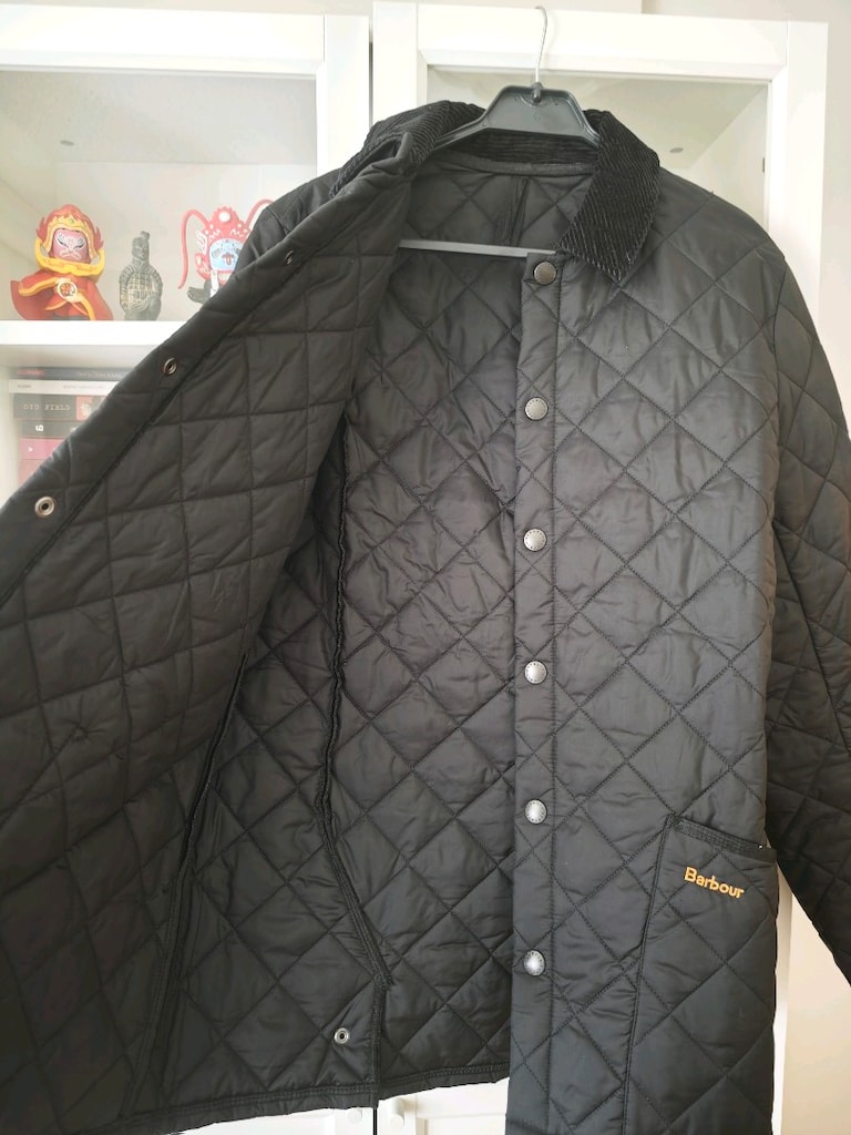 Barbour Heritage Liddesdale Kapitone Slim Fit Black Mont - 3