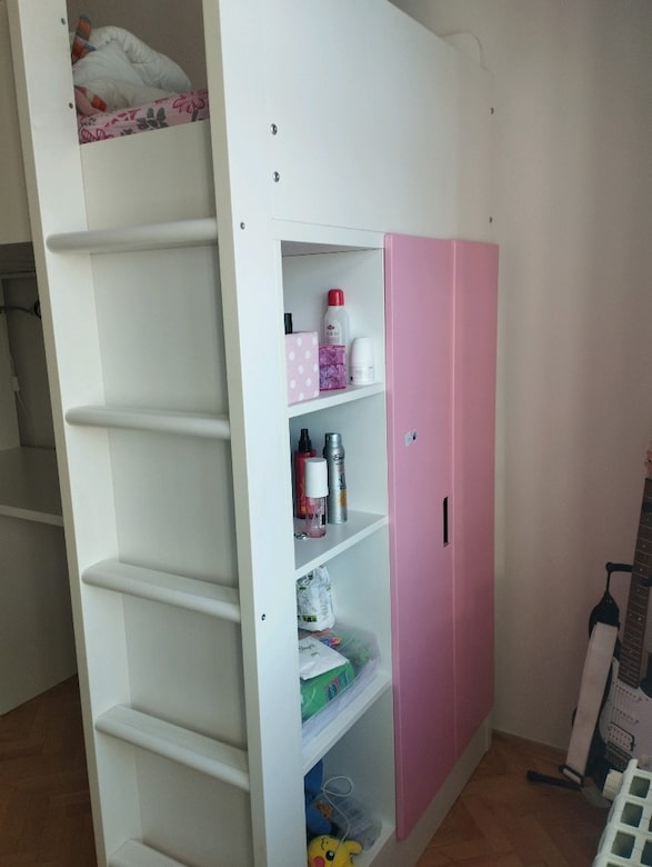 Acil satılık Ikea ranza masa dolap seti - 3