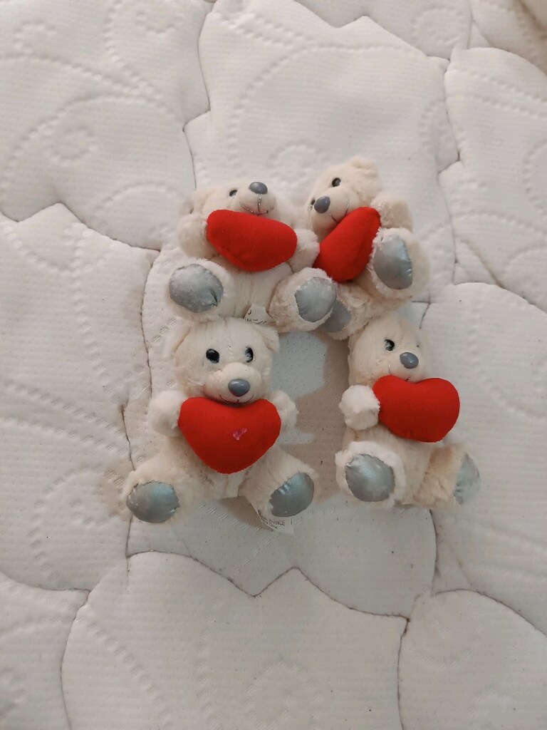 Sevimli renkli peluş ayıcıklar - 2