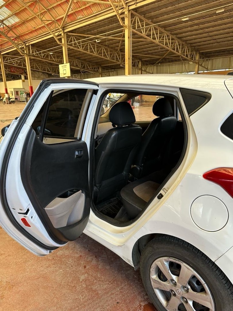 Hyundai i10 - 13
