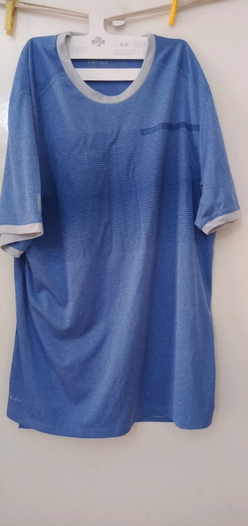 Nike spor t-shirt