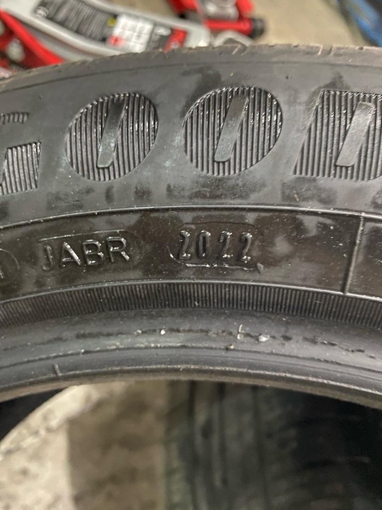 205/55 R 17 2 ADET GOODYEAR - 4