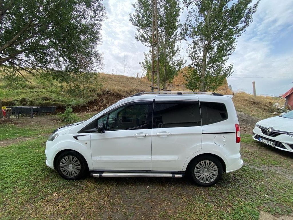 FORD TOURNEO COURİER - 4