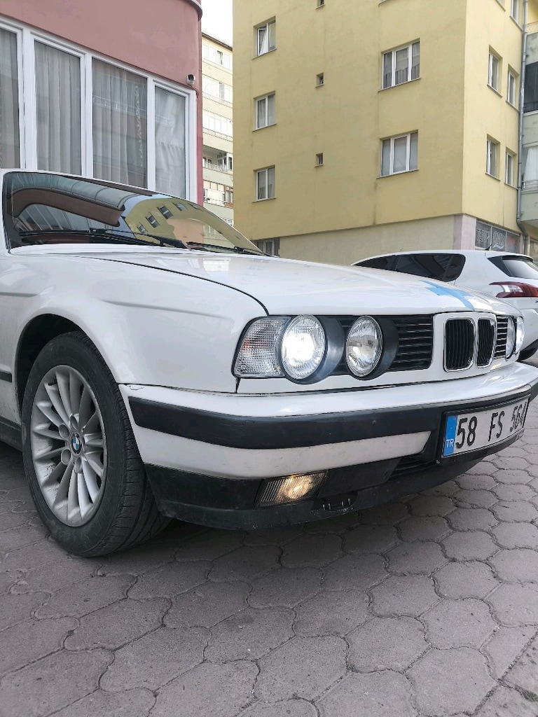 BMW 520İ - 13