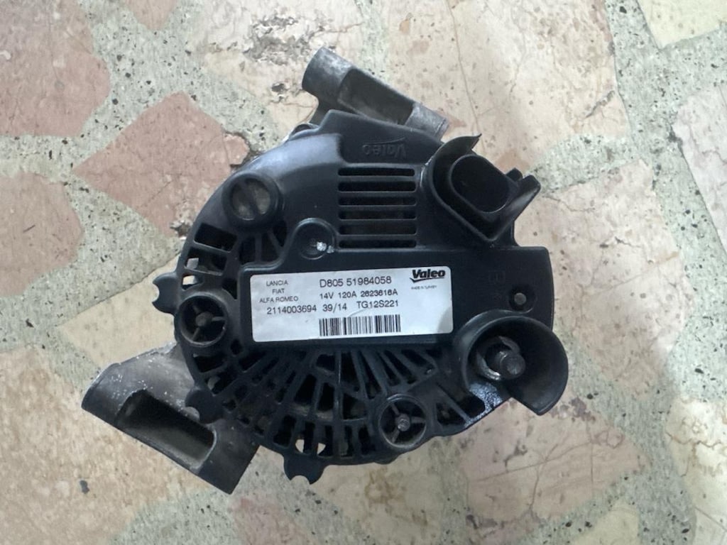 fiat şarj dinamosu orjinal valeo - 2