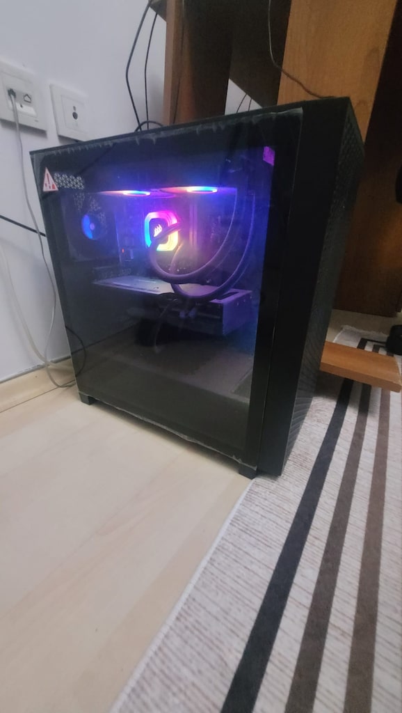 Rx 7800 XT-Ryzen 5 7600x-32 GB Ram-1 TB SSD - 2