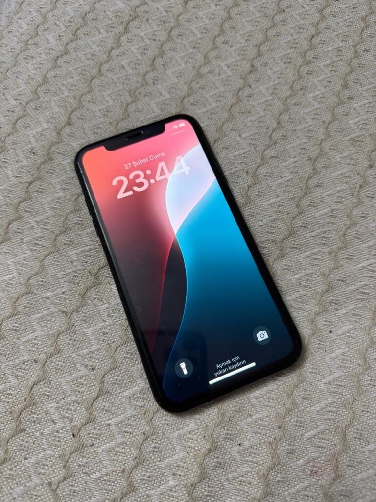 temiz iphone xr 64 gb tamirsiz herseyi aktif çalsır - 5
