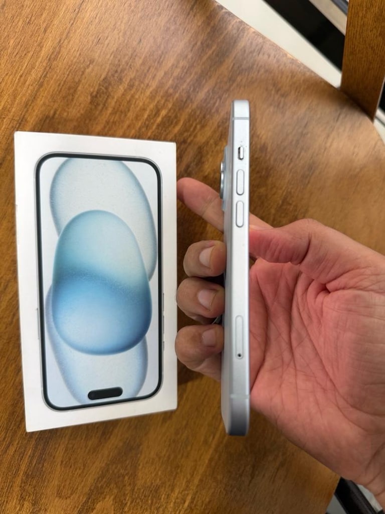 İPHONE 15 MAVİ 128 GB 10 AY APPLE TÜRKİYE GARANTİLİ PİL 86 TERTEMİZ - 3