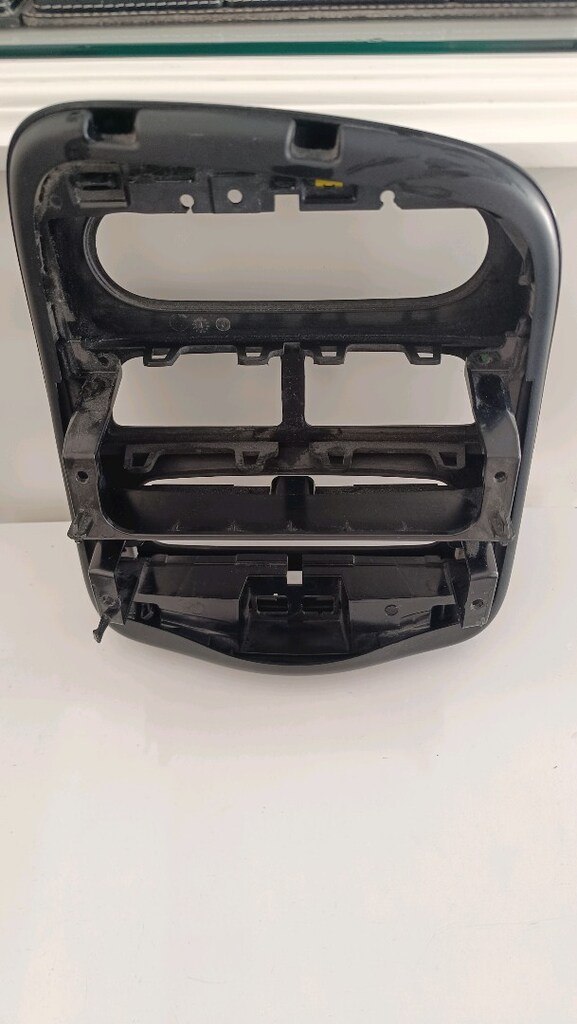Renault Clio 4 çerçeve Orijinal - 6