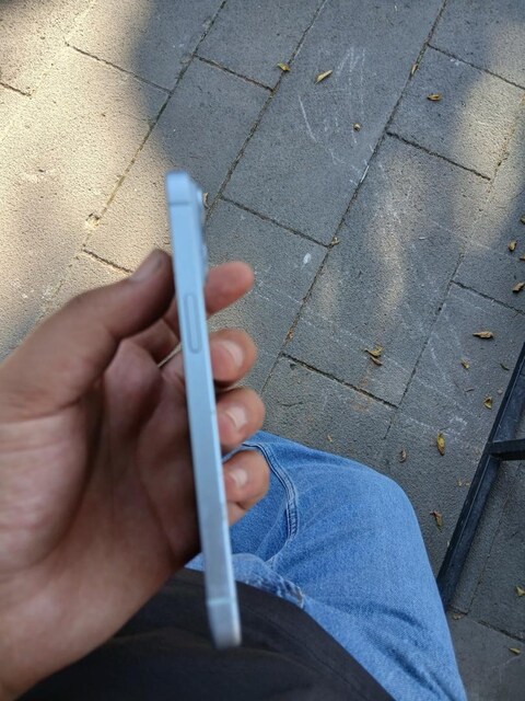 Temiz iPhone 15 YD