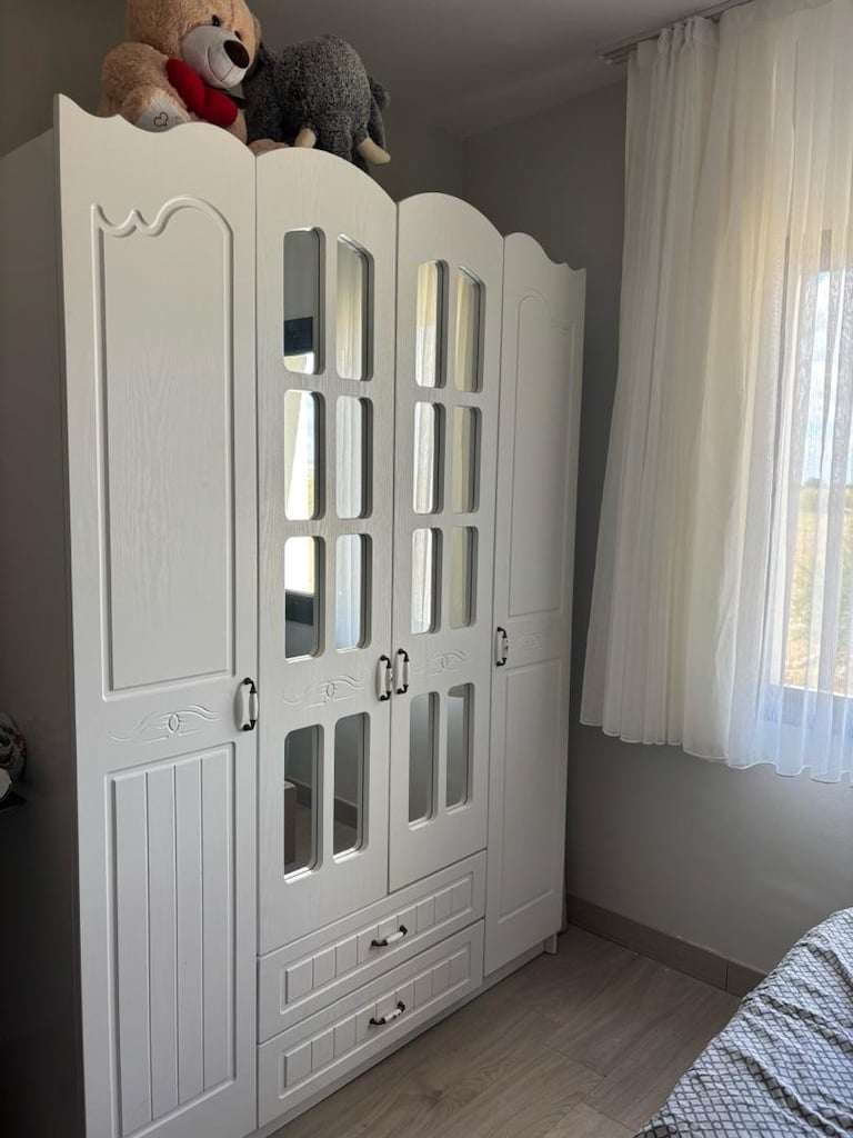 yatak baza dolap makyaj masası - 2