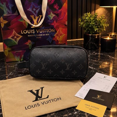 Louis Vuitton Siyah Monogram El Çantası