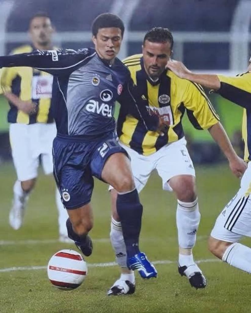 Alex De Souza 2005-2006 deplasman forması - 4