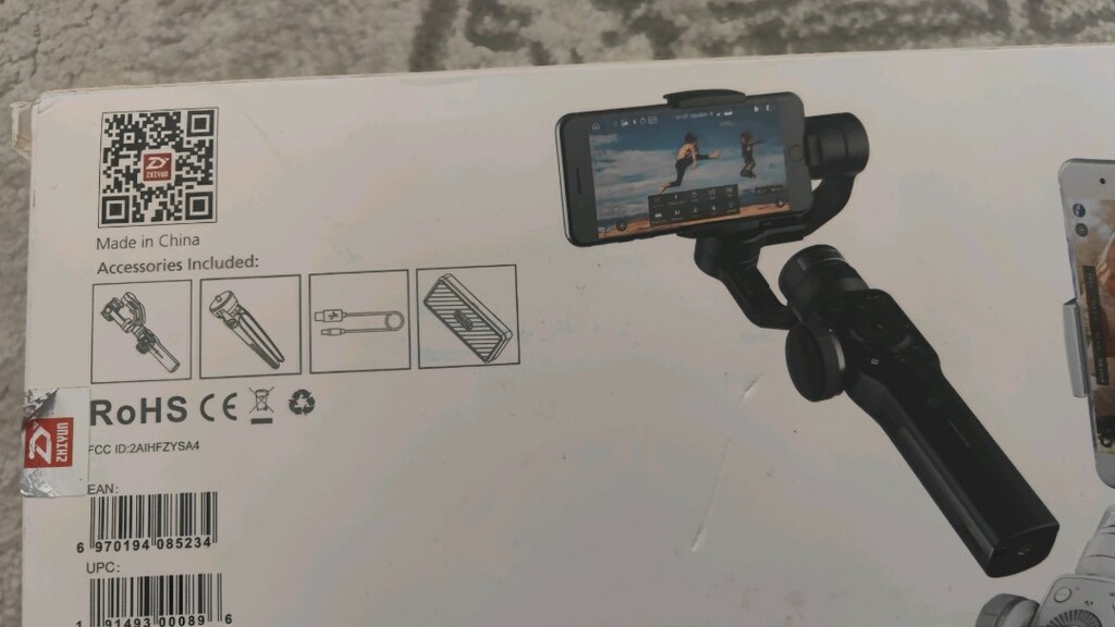 Gimbal Zhiyun Smooth 4 - 5