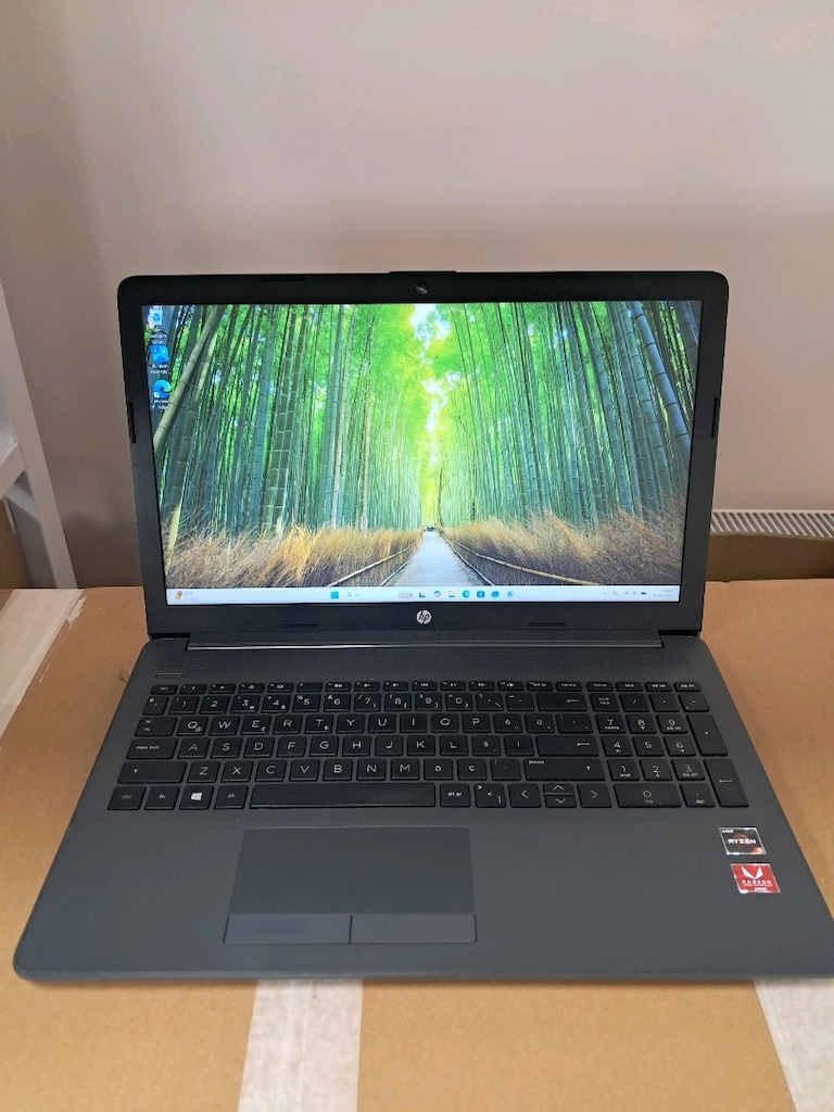 HP 255 G7 AMD RYZEN 5