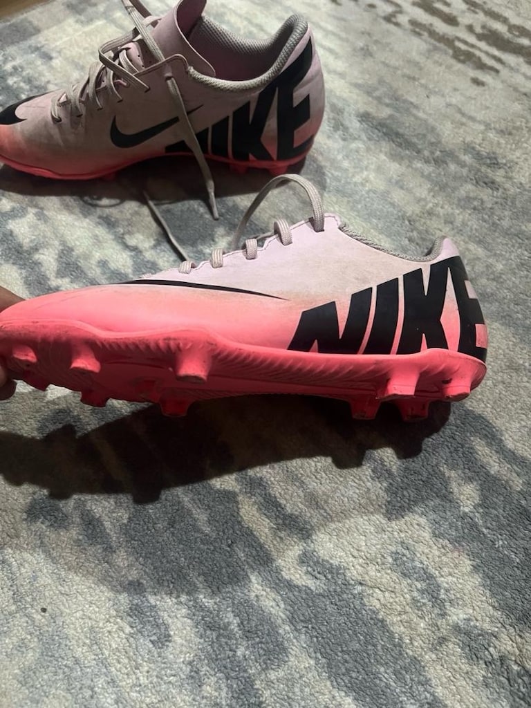 35 numara nike orjinal