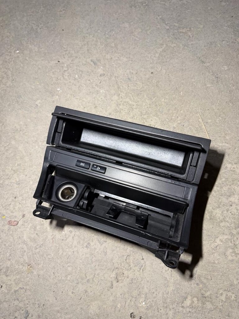 E46 orta konsol küllük dsc hk komple - 3