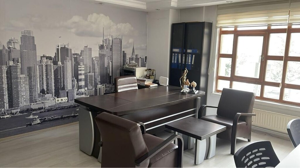 tüm ofis mobilya ve eşyası