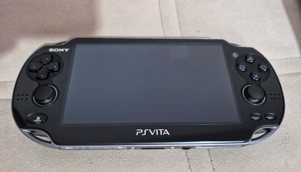 PSVİTA OLED+3G TAM SET/ MUHTEŞEM KONDİSYON/SIFIR AYARINDA/OYUNLU - 7