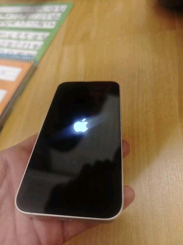 iPhone 14 tr 128 temiz kutulu faturalı - 4