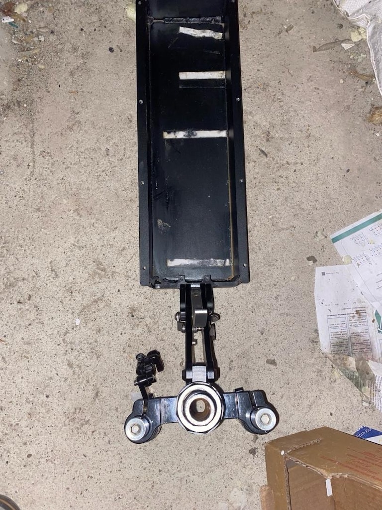 Alüminyum Elektrikli Scooter Şasi, Batarya Kutusu katlama makenizması - 2