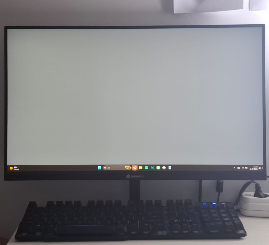 RTX 4060 i5-12400F 16GB 1TB SSD 24″ 100Hz Komple Sistem - 12