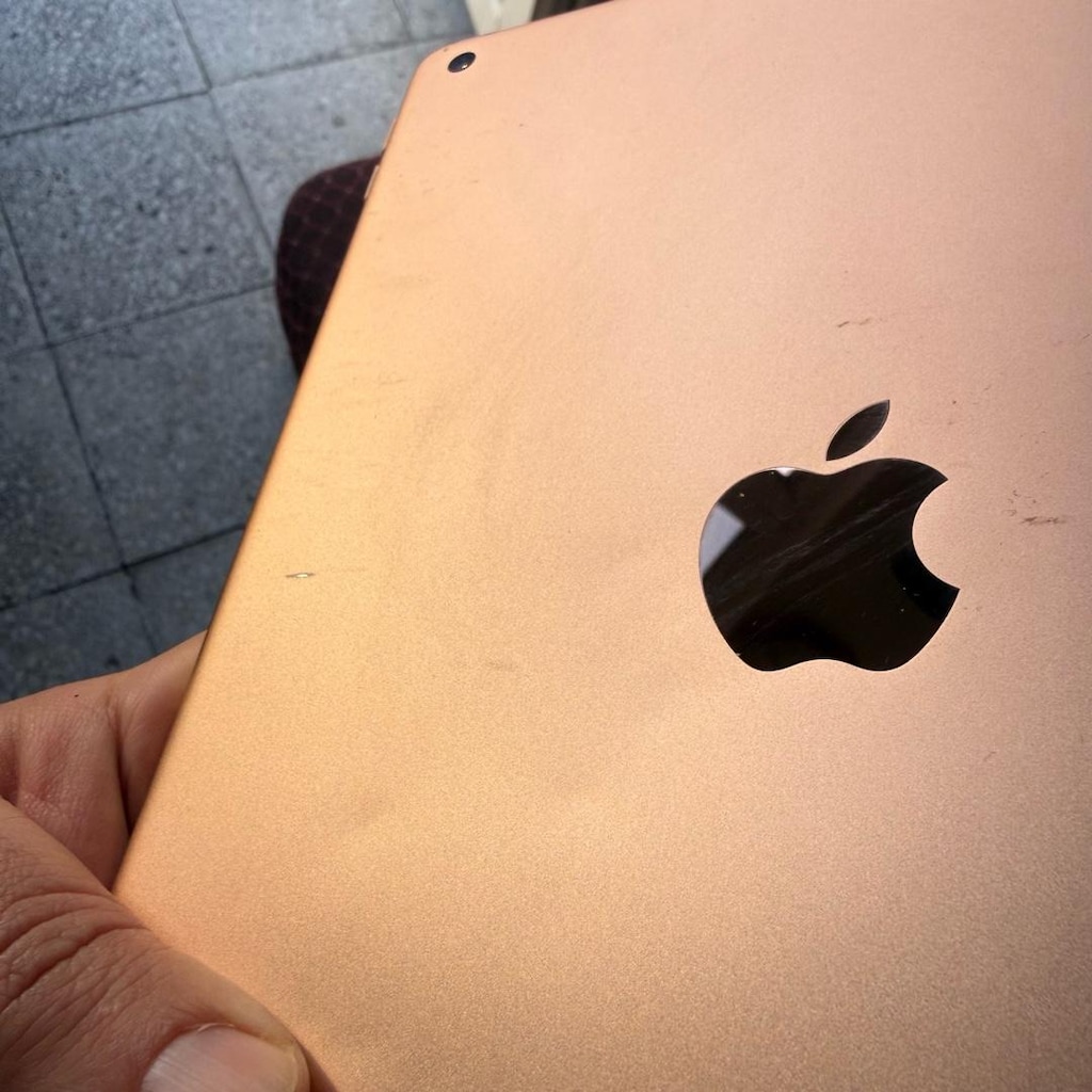 iPad 8. Nesil a2270 - 5