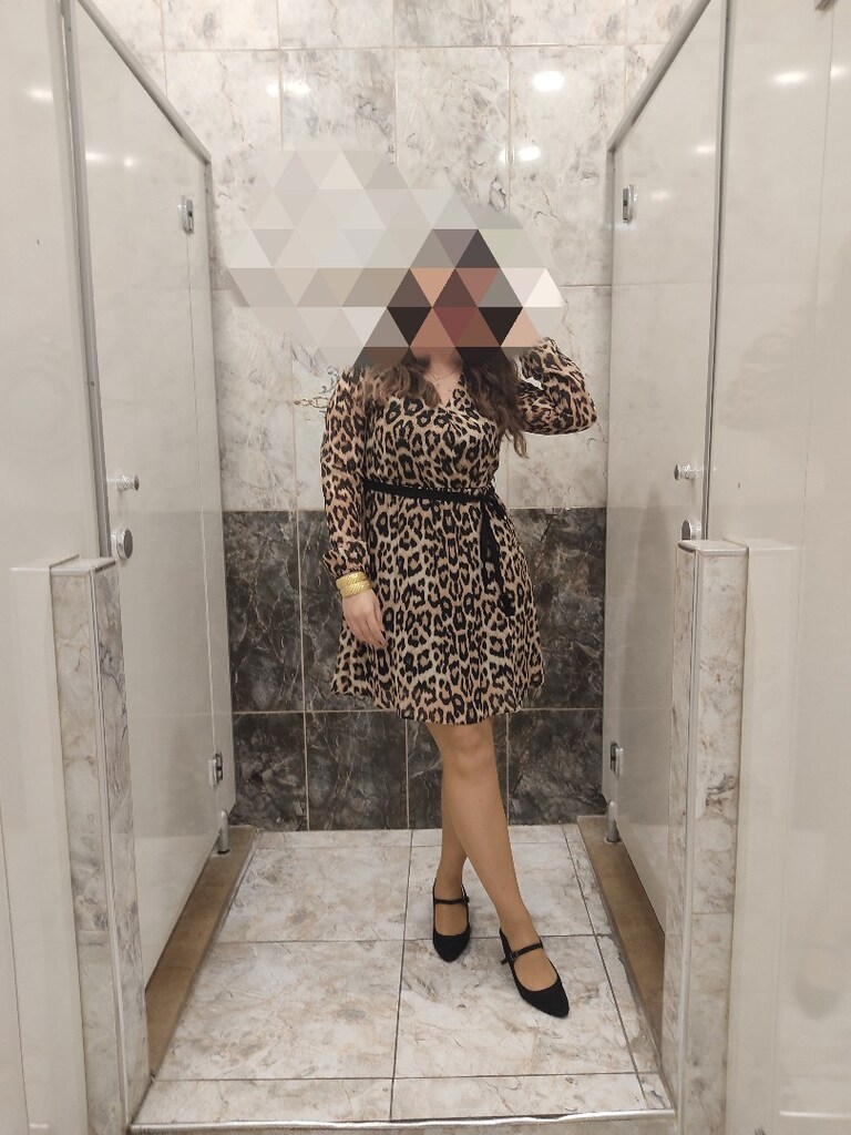 leopar desenli şifon kısa elbise