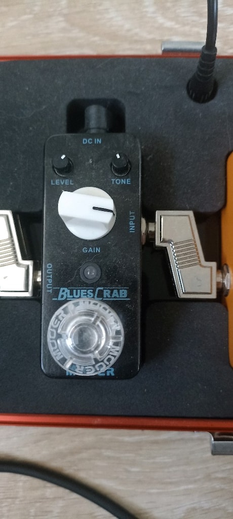 Çift Saplı Perdesiz Gitar-Hiwatt Amfi- Mooer Pedal Seti