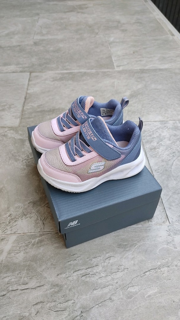 Skechers 23 numara ışıklı spor - 3