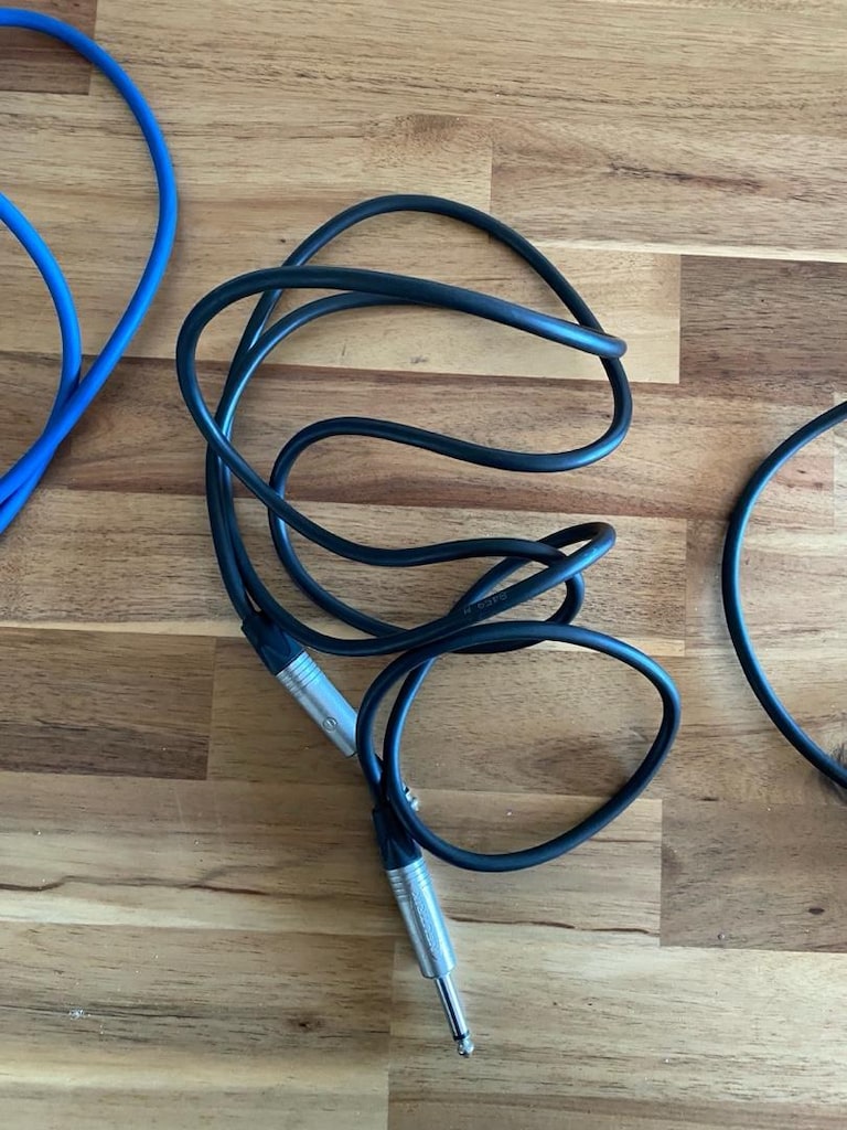 Yamaha STAGEPAS 300 Taşınabilir Ses Sistemi - 5