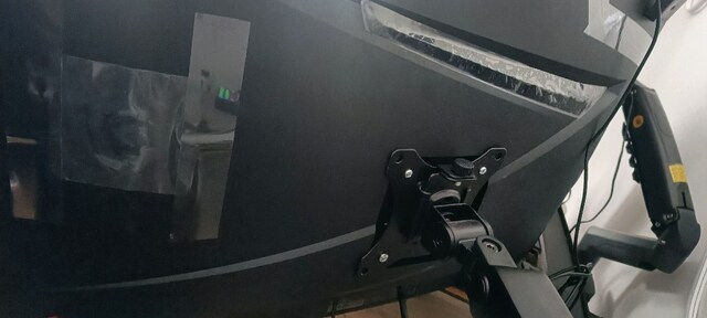MSI 27 inç 2k gaming curved monitör 165hz