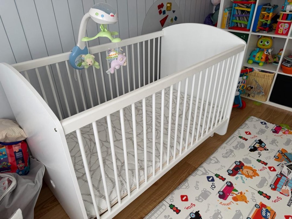 Çilek Mob. Beyaz Sallana Bebek Beşiği - 4